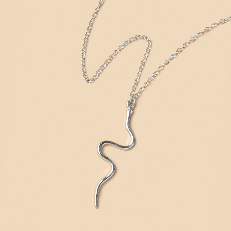 Fashion Silver Alloy Gold-plated Snake-shaped Single-layer Necklace,Pendants