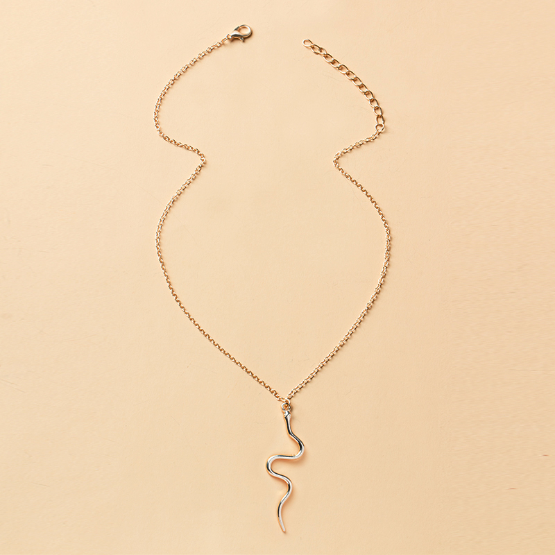 Fashion Rose Gold Alloy Gold-plated Snake-shaped Single-layer Necklace,Pendants
