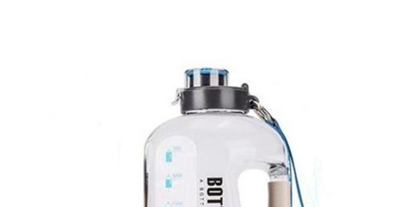 Fashion Off White Large-capacity Fitness Water Bottle Leather Case,Household goods