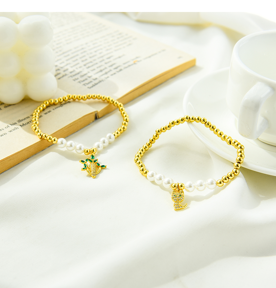 Fashion Gold Color Copper Inlaid Zirconium Pearl Cat Beaded Bracelet,Bracelets