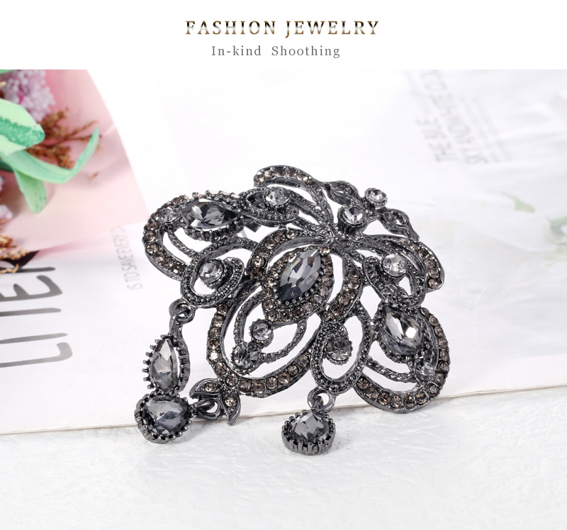 Fashion Black Alloy Diamond Geometric Shape Brooch,Korean Brooches