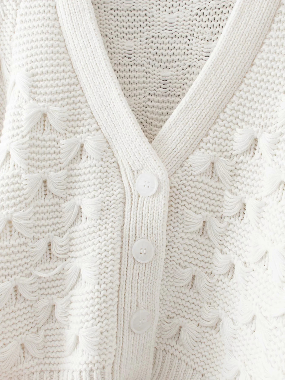 Fashion White Ruyi Knot Knitted V-neck Jacket,Coat-Jacket
