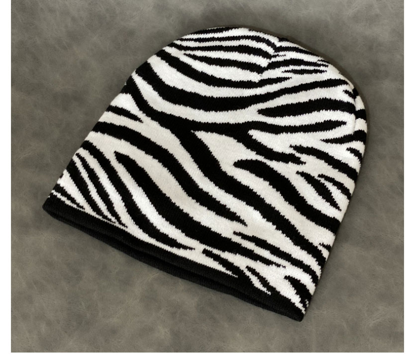 Fashion Cows Checkerboard Crimped Knitted Toe Cap,Beanies&Others