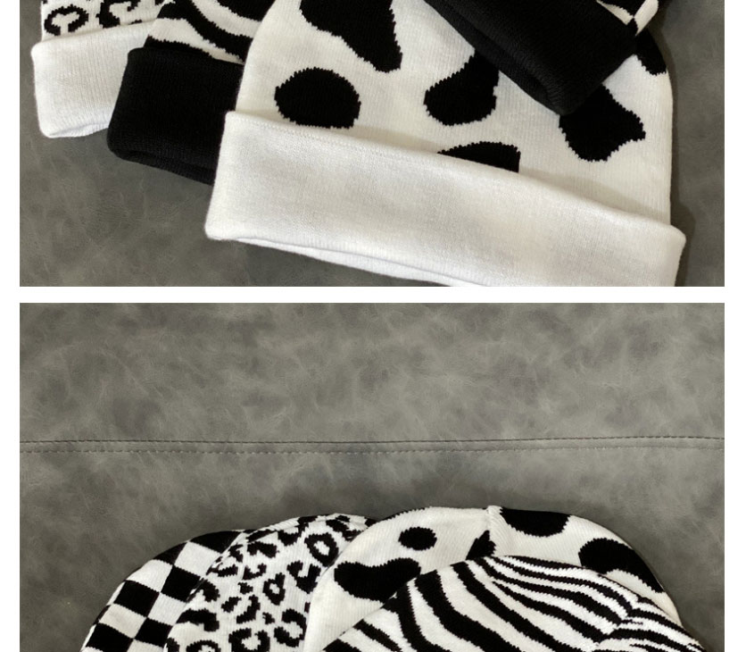 Fashion Zebra Checkerboard Crimped Knitted Toe Cap,Beanies&Others