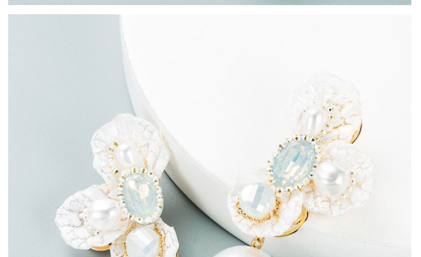 Fashion Pearl Resin Floral Pearl Earrings,Drop Earrings