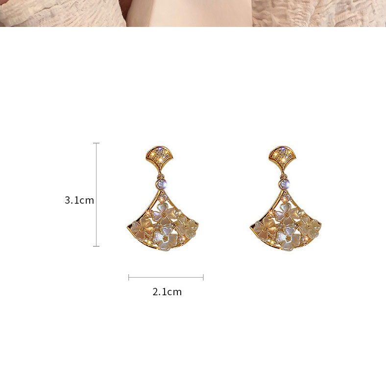 Fashion Gold Electroplated Diamond Fan-shaped Flower Earrings,Stud Earrings