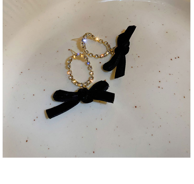 Fashion Gold Alloy Oval Velvet Bow Earrings,Stud Earrings