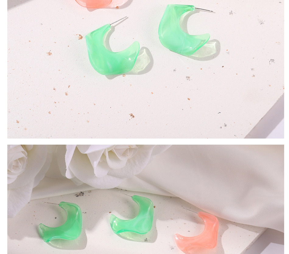 Fashion Green Alloy Geometric C-shaped Earrings,Korean Brooches