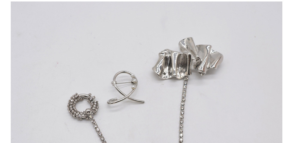 Fashion Silver Alloy Diamond Circle Irregular Brooch,Korean Brooches