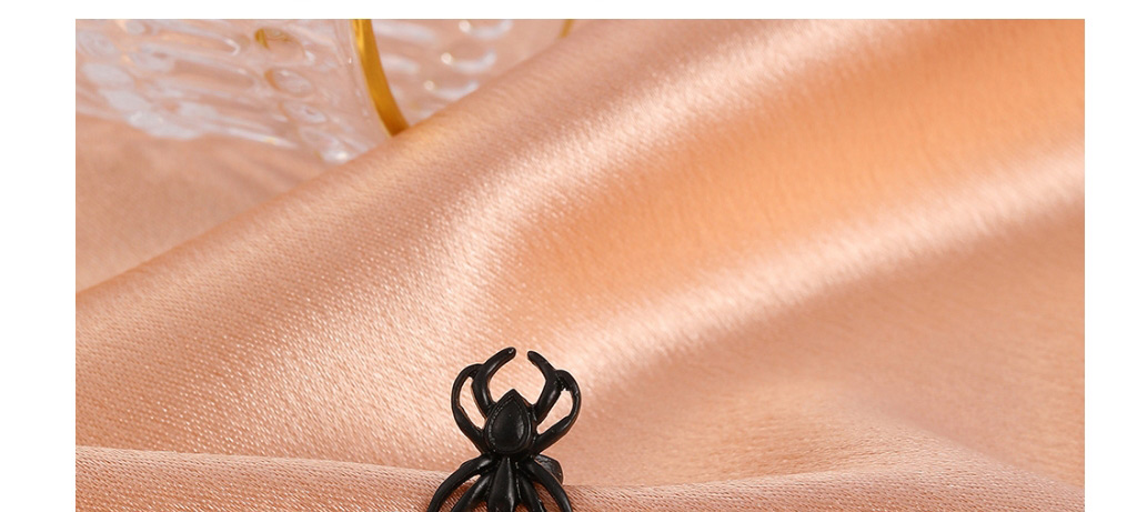 Fashion Black Halloween Metal Spider Single Ear Bone Clip,Clip & Cuff Earrings