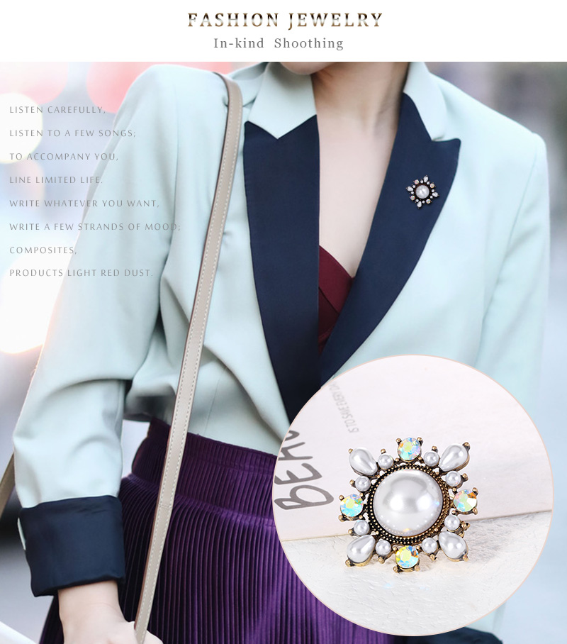 Fashion Bronze Alloy Diamond Pearl Geometric Brooch,Korean Brooches