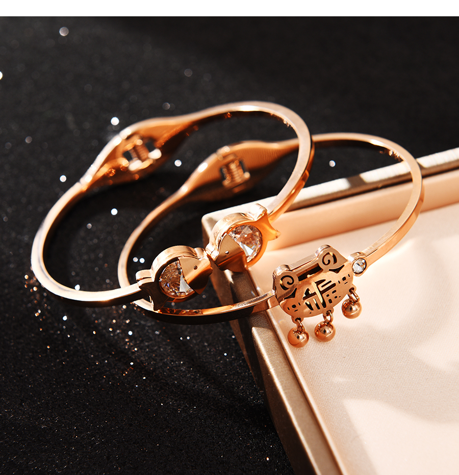 Fashion Rose Gold-3 Titanium Steel Irregular Pendant Bracelet,Bracelets