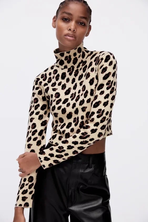 Fashion Brown Leopard Jacquard Turtleneck Sweater,Coat-Jacket