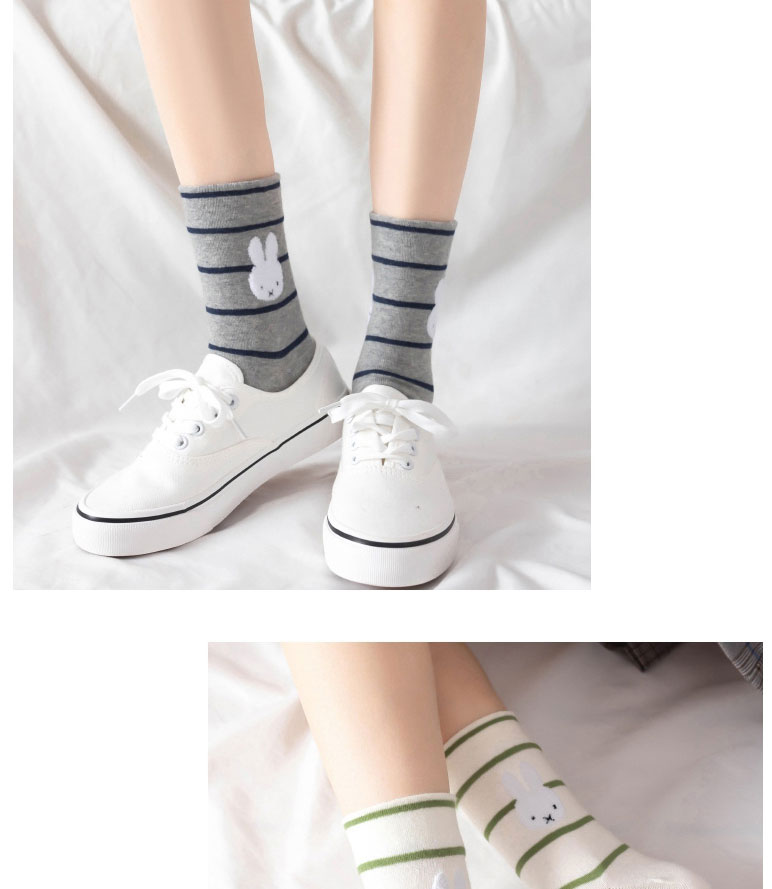 Fashion Navy Cotton Bunny Embroidered Striped Socks,Fashion Socks
