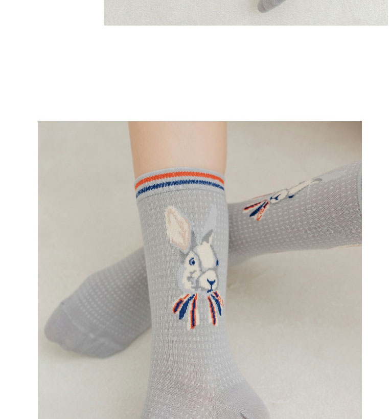Fashion White Cartoon Rabbit Embroidered Tube Socks,Fashion Socks