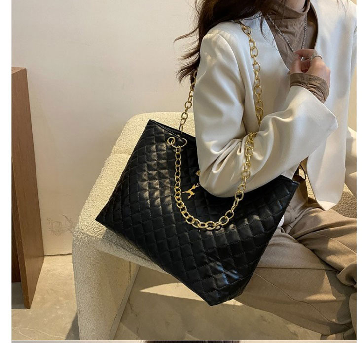 Fashion Black Solid Color Rhombus Large-capacity Shoulder Bag,Messenger bags
