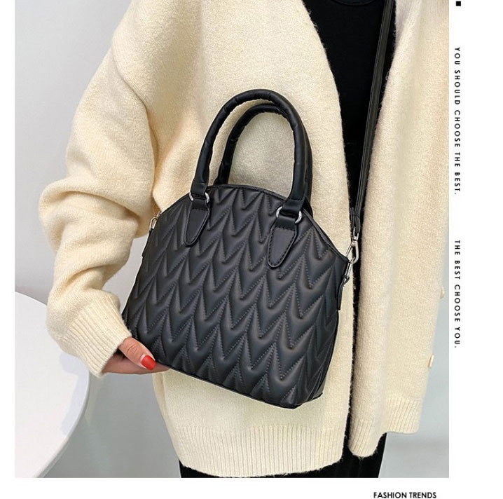 Fashion Black Embossed Large-capacity Portable Shell Bag,Handbags