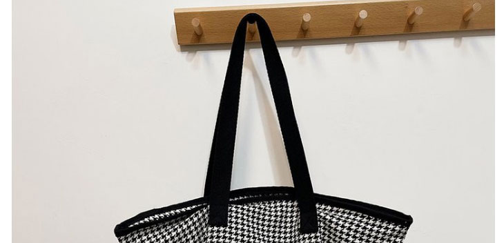 Fashion Black Large-capacity Houndstooth Label Shoulder Bag,Messenger bags
