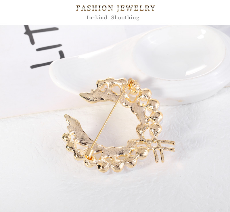 Fashion Gold Alloy Pearl Geometric Shape Brooch,Korean Brooches