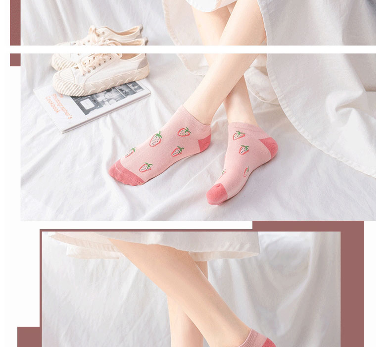 Fashion Middle Row Of Strawberries Cotton Geometric Print Shallow Mouth Socks,Fashion Socks