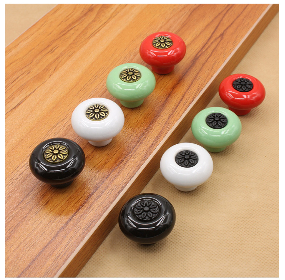 Fashion 1020 Green Ancient Small-yellow Zinc Alloy Geometric Round Single Hole Door Handle,Household goods