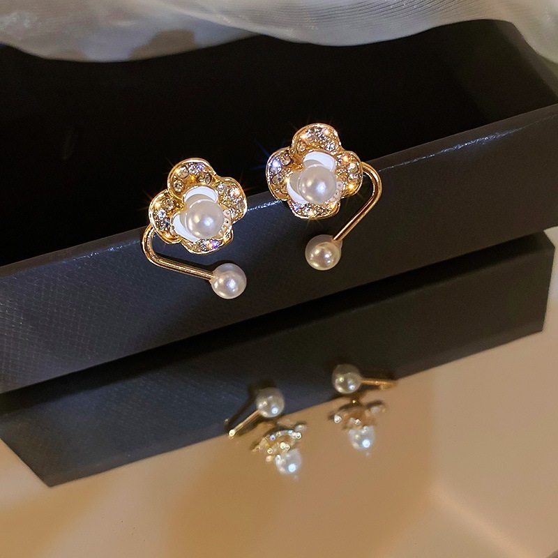 Fashion Gold Alloy Diamond Flower Stud Earrings,Stud Earrings