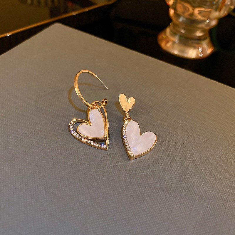 Fashion Gold Alloy Diamond Heart Asymmetrical Stud Earrings,Stud Earrings