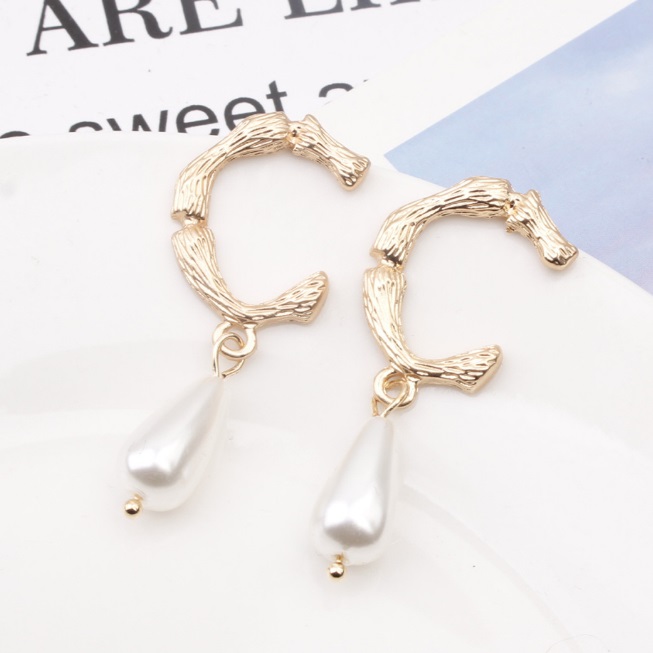 Fashion 6# Alloy Pearl Geometric Stud Earrings,Stud Earrings
