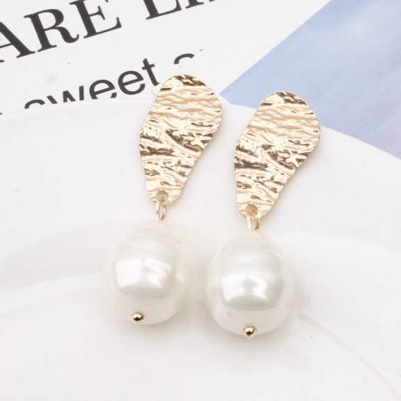 Fashion 6# Alloy Pearl Geometric Stud Earrings,Stud Earrings