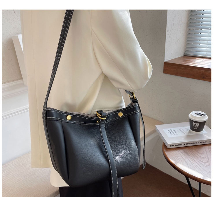 Fashion Coffee With Black Pu Large Capacity Messenger Bag,Shoulder bags