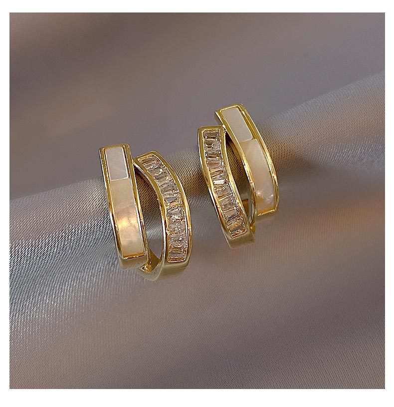 Fashion Gold Color Alloy Diamond Geometric Irregular Earrings,Stud Earrings