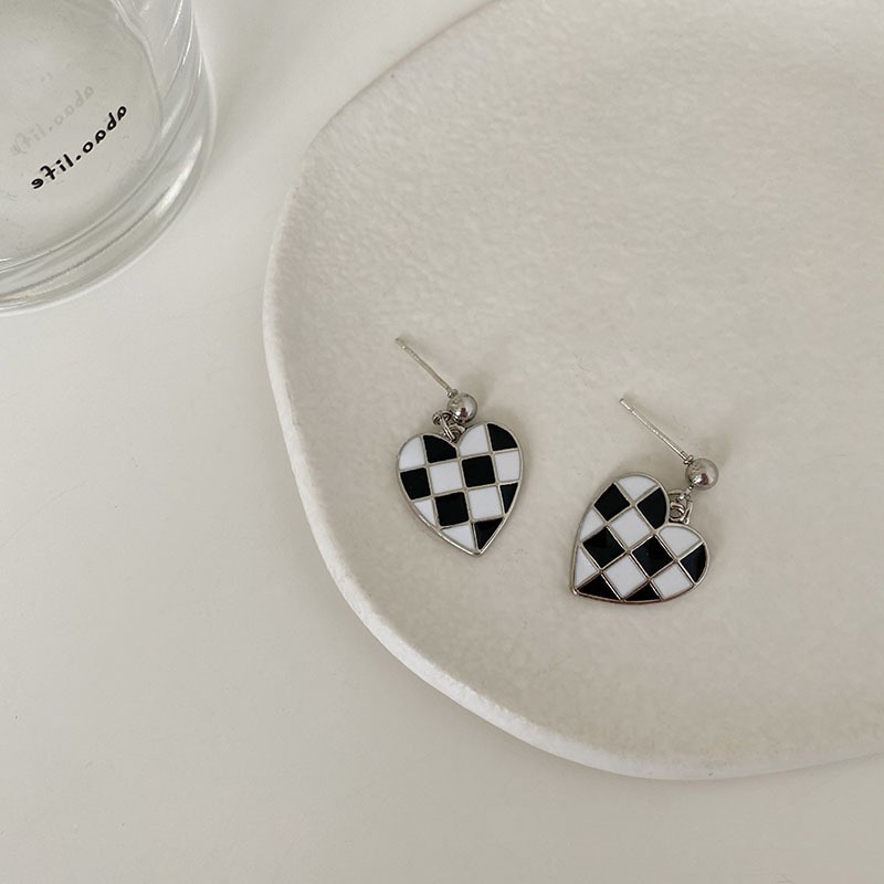 Fashion Main Image Alloy Checkerboard Heart Stud Earrings,Stud Earrings