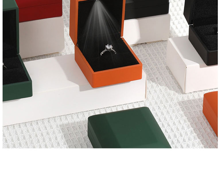 Fashion Black Ring Box Right Angle Painted Jewelry Packaging Box With Lights (with Electronics),Jewelry Packaging & Displays
