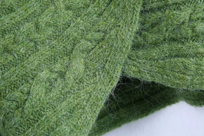 Fashion Green Eight-strand Sleeve Knit Sweater,Sweater