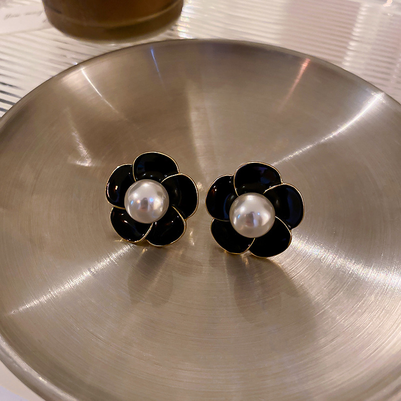 Fashion Black Alloy Pearl Flower Stud Earrings,Stud Earrings