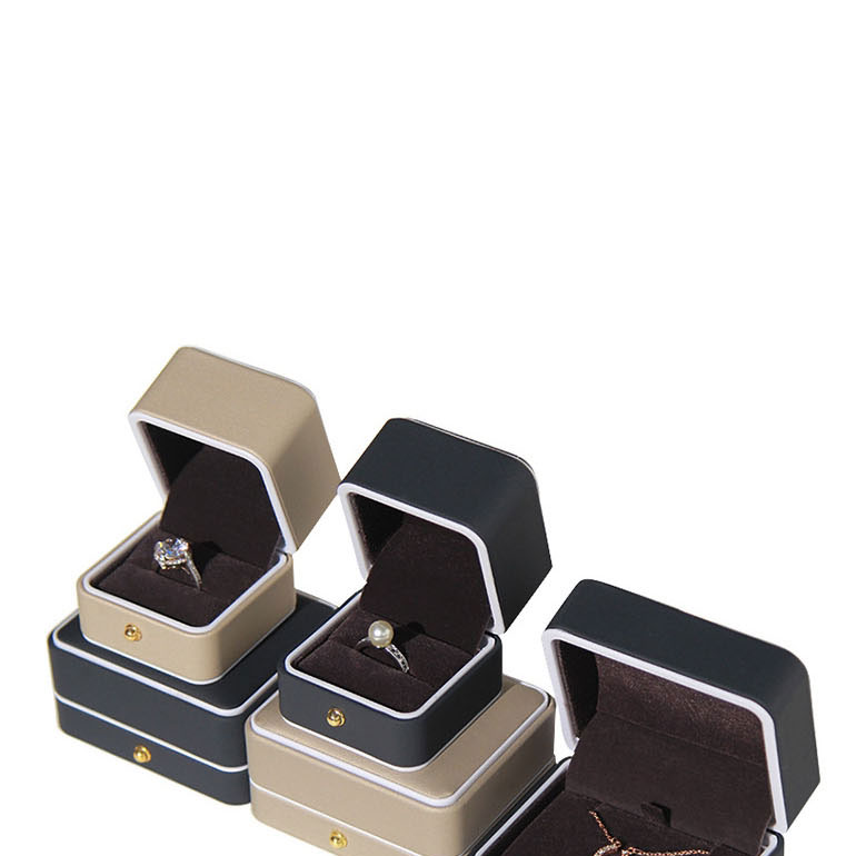 Fashion No. 1 Light Gold Ring Box Round Corner Pu Snap Jewelry Box,Jewelry Packaging & Displays