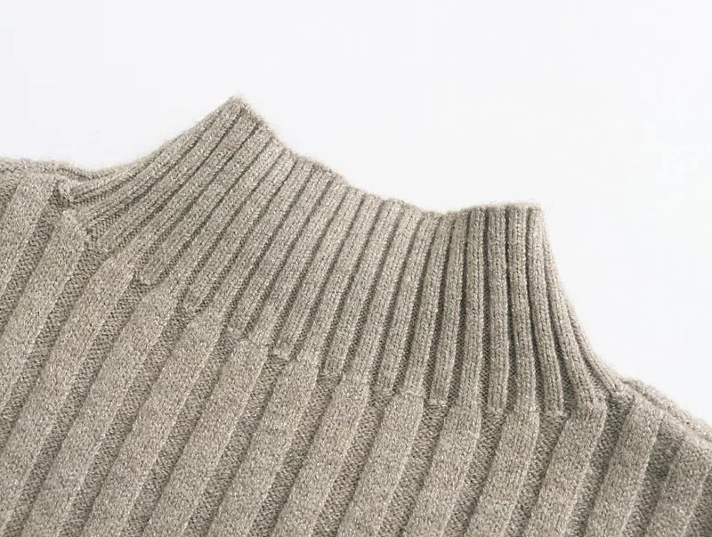 Fashion Off White Vertical Striped Turtleneck Knitted Sweater,Sweater