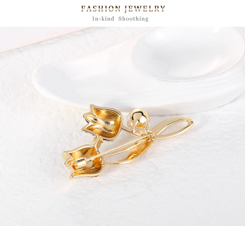 Fashion Gold Alloy Diamond Flower Brooch,Korean Brooches