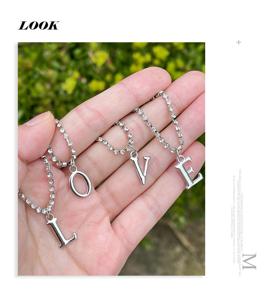 Fashion Silver V Alloy Diamond 26 Letters Pendant Necklace,Pendants