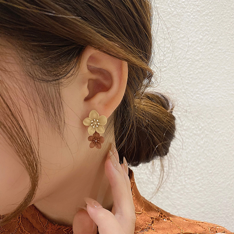 Fashion Khaki Alloy Flower Stud Earrings,Stud Earrings