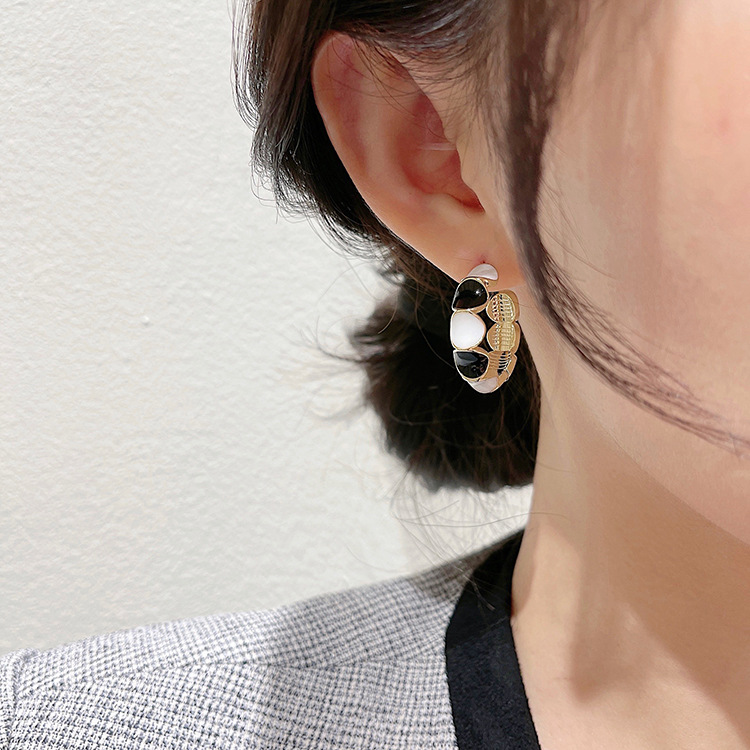 Fashion Gold Alloy Black And White Drip Oil Round Earrings,Hoop Earrings