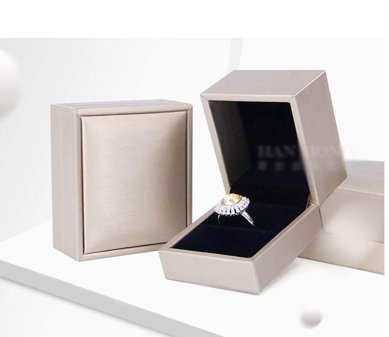 Fashion Gold Brushed Leather Box Bracelet Box Brushed Leather Geometric Jewelry Box,Jewelry Packaging & Displays