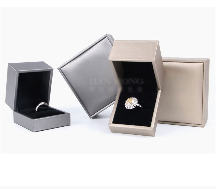 Fashion Black Brushed Leather Case Ring Case Brushed Leather Geometric Jewelry Box,Jewelry Packaging & Displays