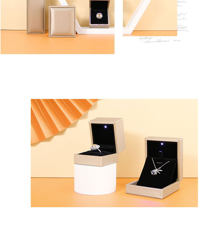 Fashion Brushed Leather Led Gold Color Pendant Box Brushed Leather Led Geometric Ring Case (with Electronics),Jewelry Packaging & Displays