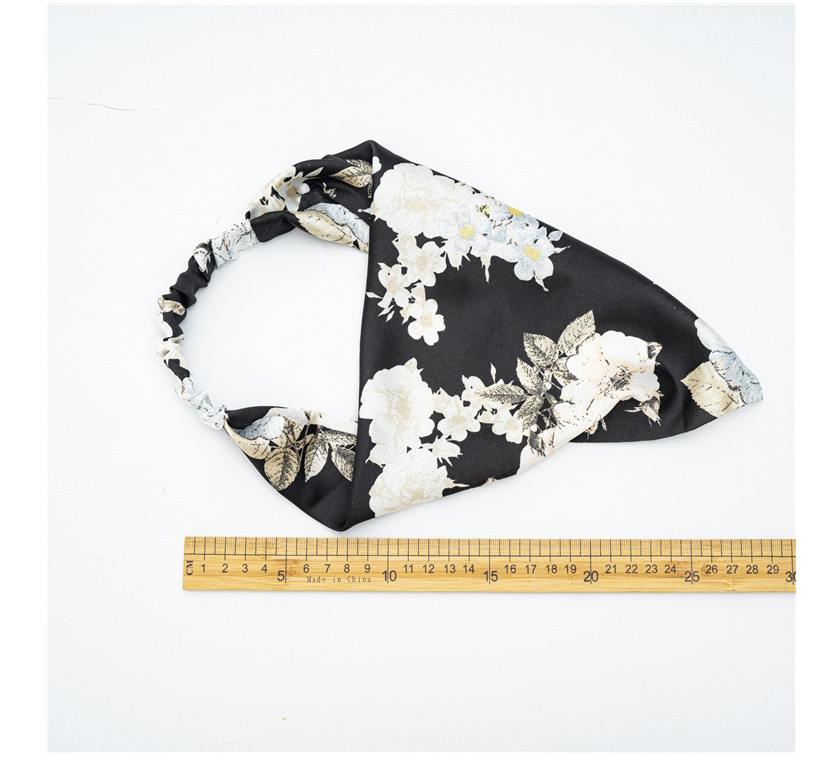 Fashion Bandana Rose Black Satin Triangle Scarf Toe Cap Printed Elastic Elastic Headband,Hair Ribbons