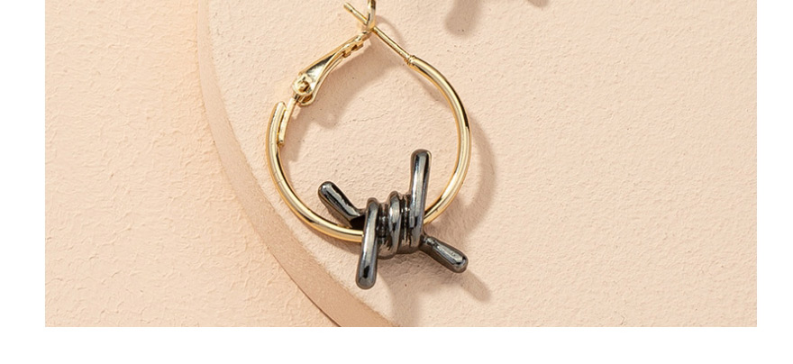 Fashion Gold Color Spiral Hit And Gold Contrast Earrings,Hoop Earrings
