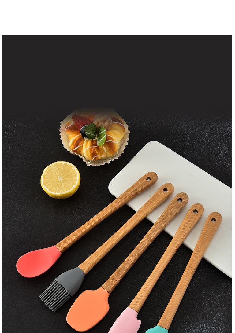 Fashion Five-piece Wooden Handle Spatula Silicone Baking Tool Set,Kitchen