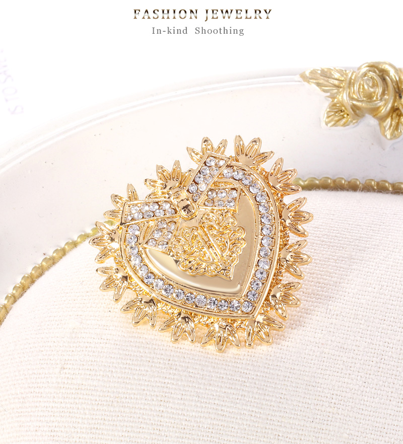 Fashion Gold Color Alloy Diamond Heart Brooch,Korean Brooches