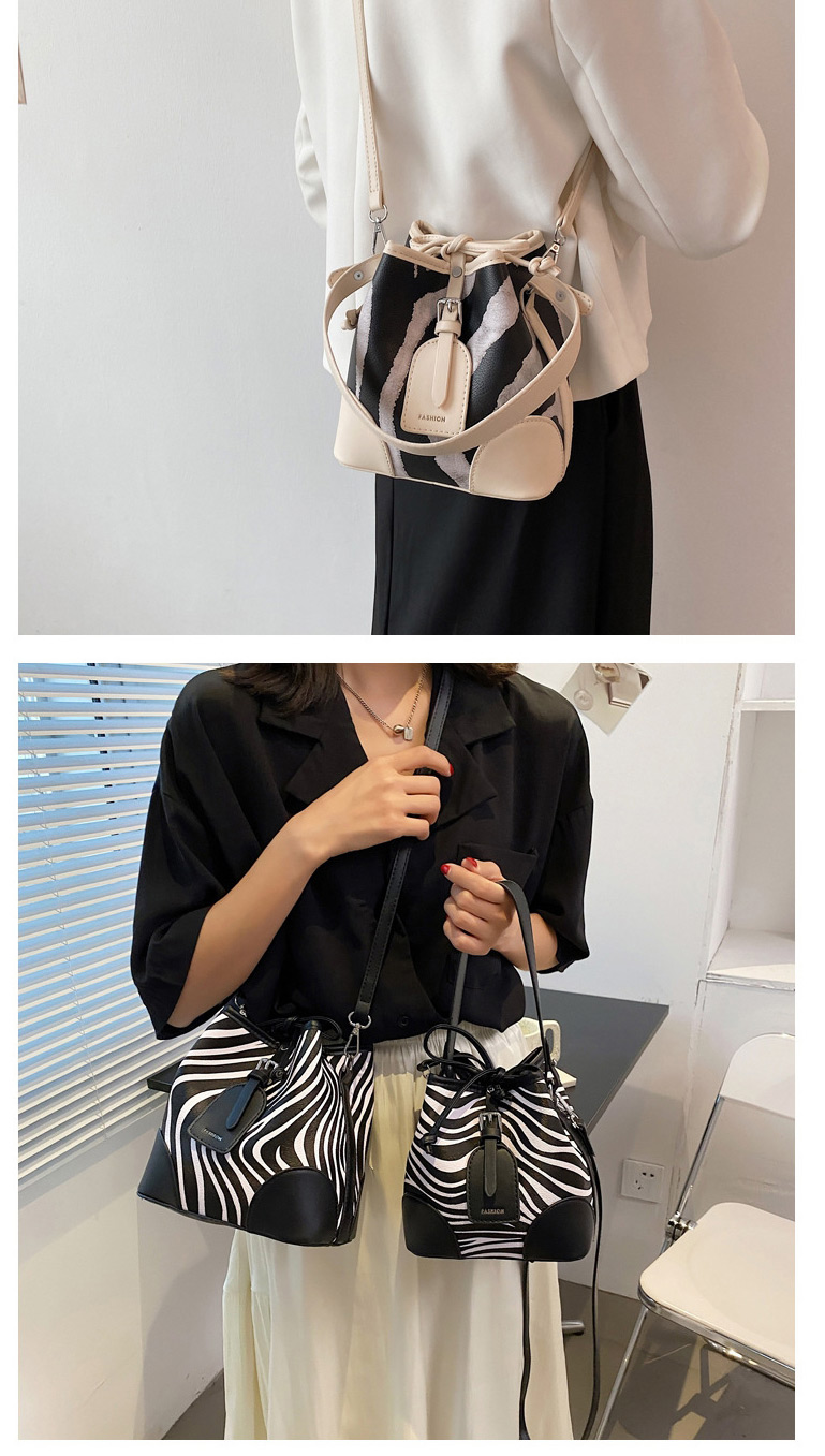Fashion Small Black Printed Straps Belt Buckle Single Shoulder Bag,Shoulder bags