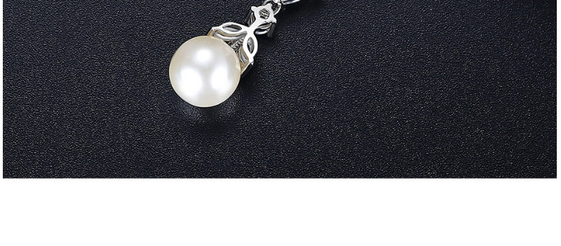 Fashion Platinum Diamond And Pearl Necklace,Necklaces